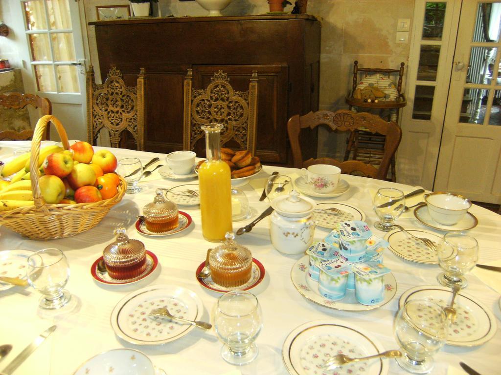 Le Relais Du Mont Chauve Bed & Breakfast Caumont-Sur-Aure Luaran gambar