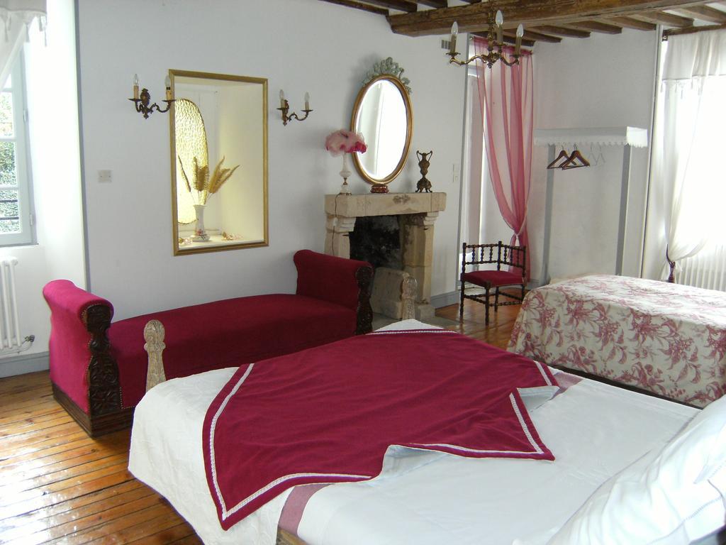 Le Relais Du Mont Chauve Bed & Breakfast Caumont-Sur-Aure Bilik gambar